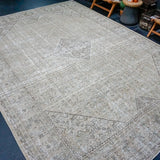 9’6 x 13’3 Classic Vintage Rug Muted Greige, Denim Blue & Graphite Carpet SB '4057