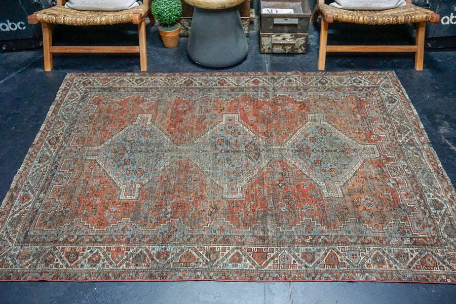 5’2 x 6’8 Classic Vintage Rug Steel Blue, Gray and Reds SB