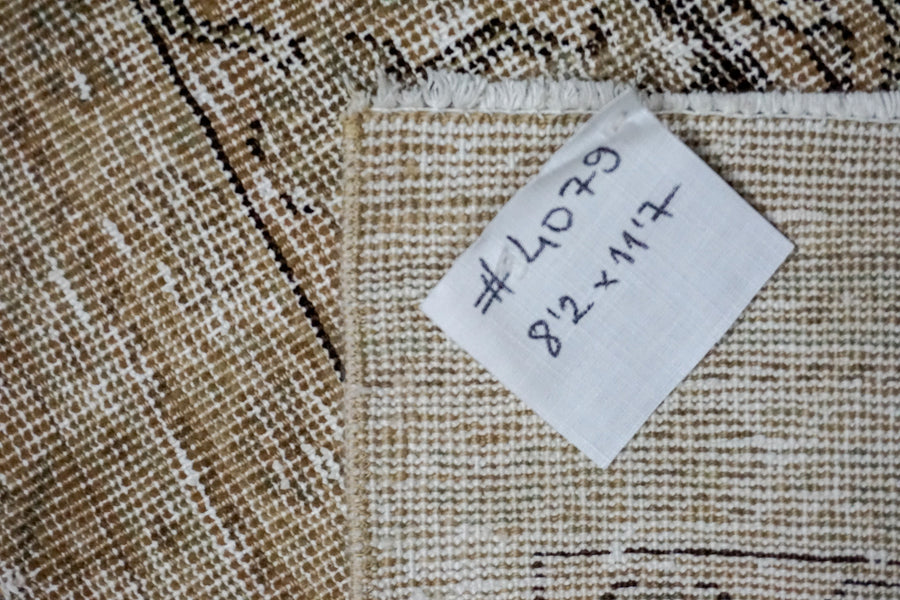 8’2 x 11’7 Classic Vintage Rug Muted Beige, Sage + Brown 60’s Carpet SB
