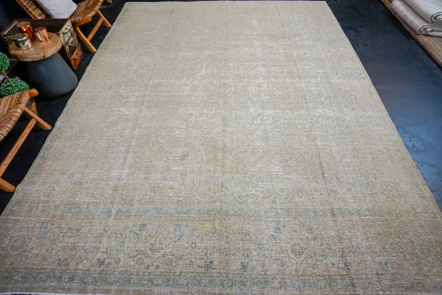 9’3 x 12’10 Classic Vintage Mahal Carpet Olive, Taupe-Beige + Denim Blue 60’s Rug