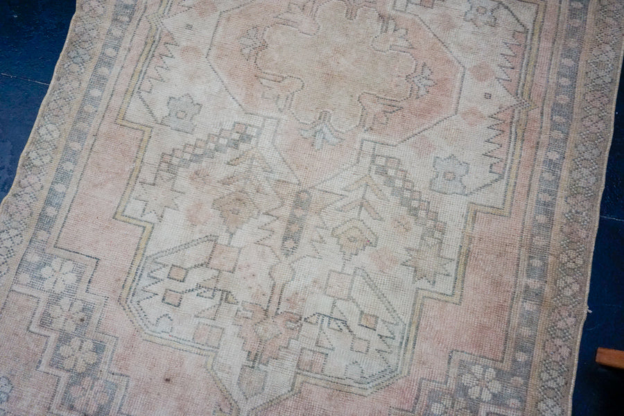 4’5 x 8’7 Vintage Oushak Rug Muted Beige, Gray + Pink