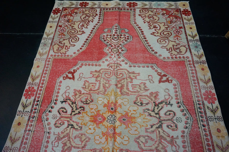 4’5 x 7’8 Vintage Oushak Runner Coral Pink, Vanilla and Cream