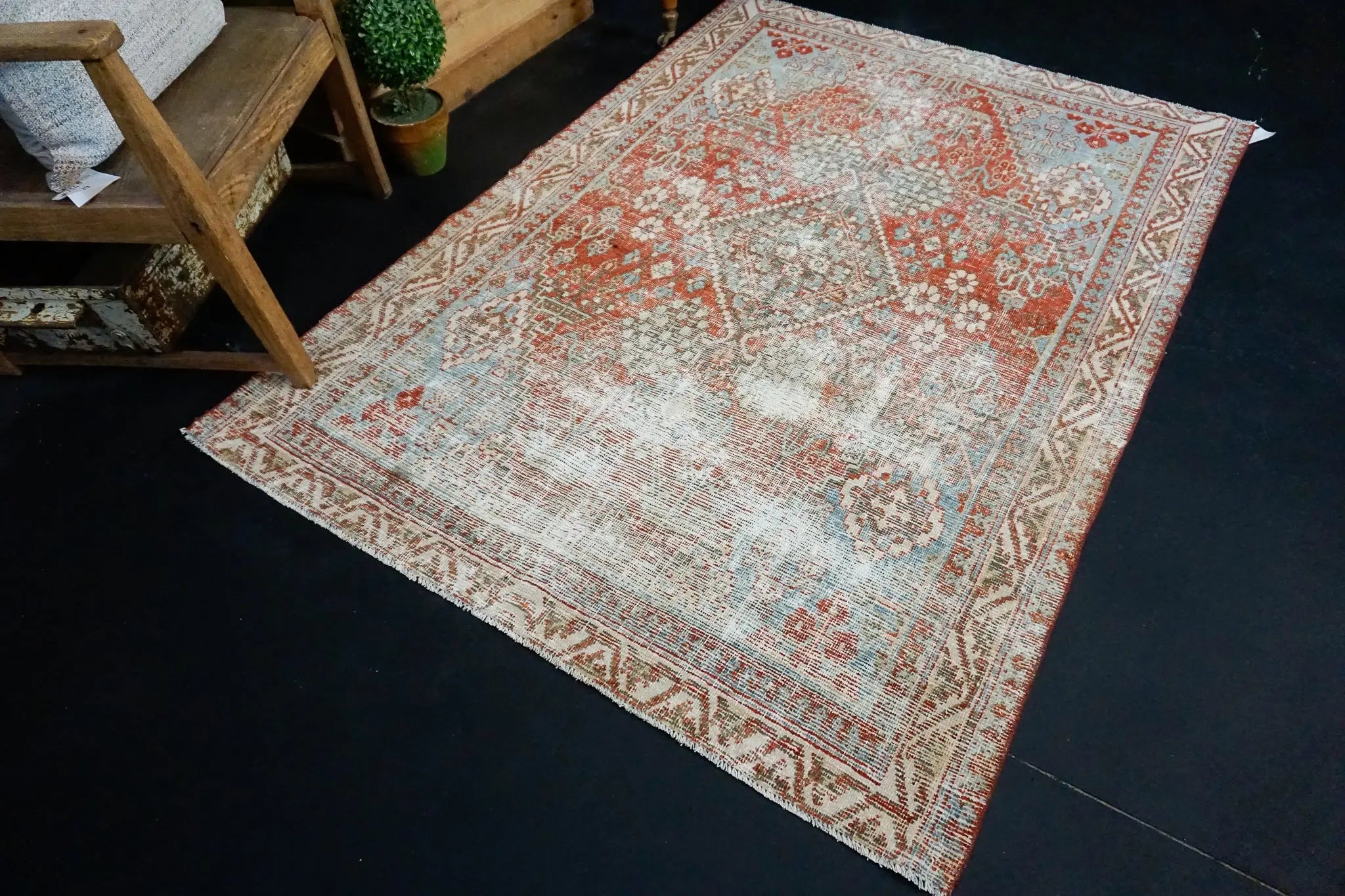 4’2 x 5’11 Vintage Shiraz Rug Red, Blue, Green SB '2831 Linda's Barn