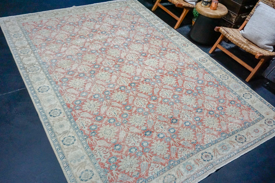 7’ x 10’1 Classic Antique Rug Muted Red, Blue and Ecru