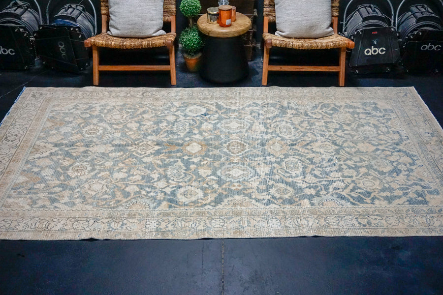 5’ x 9’11 Classic Antique Gallery Rug Muted Denim Blue, Ivory + Camel SB