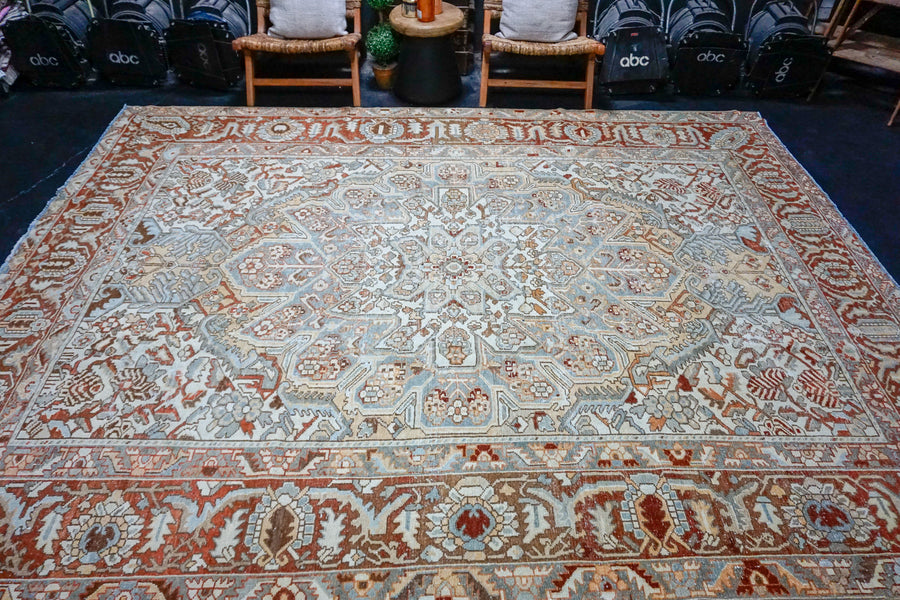 9’2 x 12’3 Classic Vintage Rug Rust, Pale Blue + Cream SB