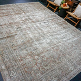 10’ x 13’7 Classic Vintage Rug Muted Black, Rust, Gray + Slate SB '4479