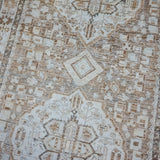 4’8 x 9’10 Classic Vintage Rug Muted Cream, Eggshell Blue + Camel SB '4430