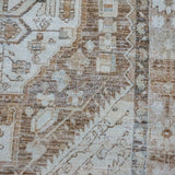 4’8 x 9’10 Classic Vintage Rug Muted Cream, Eggshell Blue + Camel SB '4430