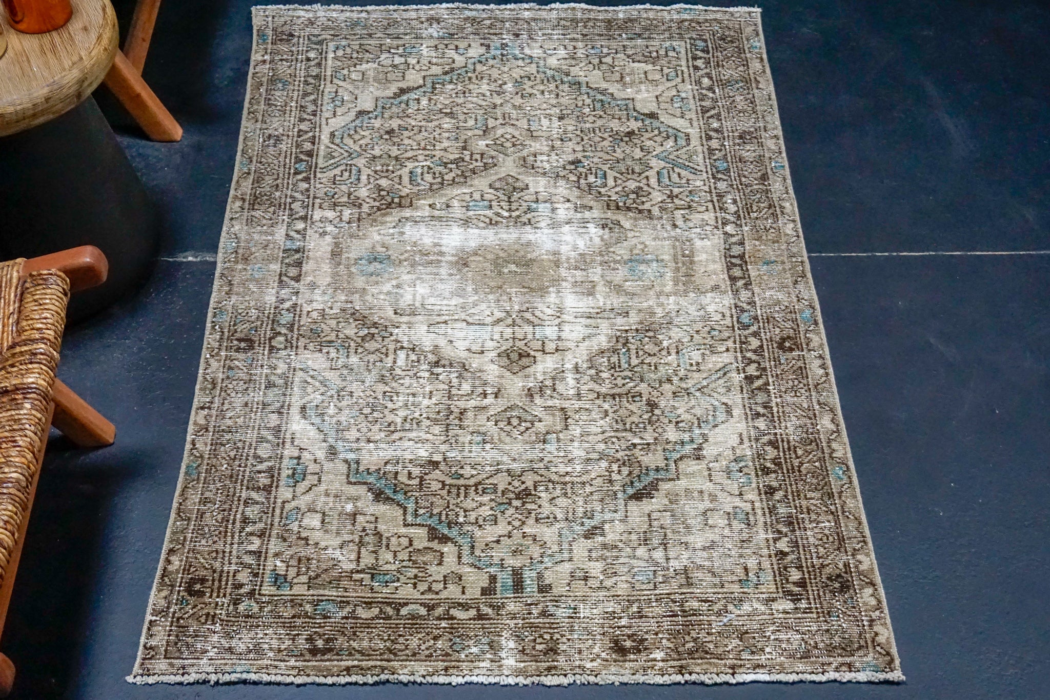 3’3 x 5’ Classic Vintage Rug Muted Brown + Beige & Denim '4500 Linda's Barn