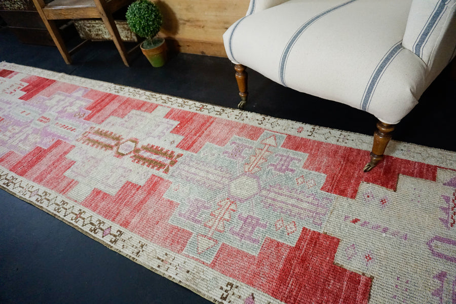 2’8 x 11’2 Herki Runner Muted Reds, Cream and Gray