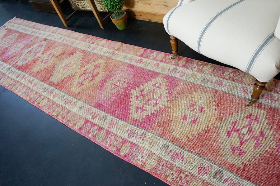 2’10 x 13’2 Herki Runner Muted Reds, Fuchsia Pink, Cream and Gray