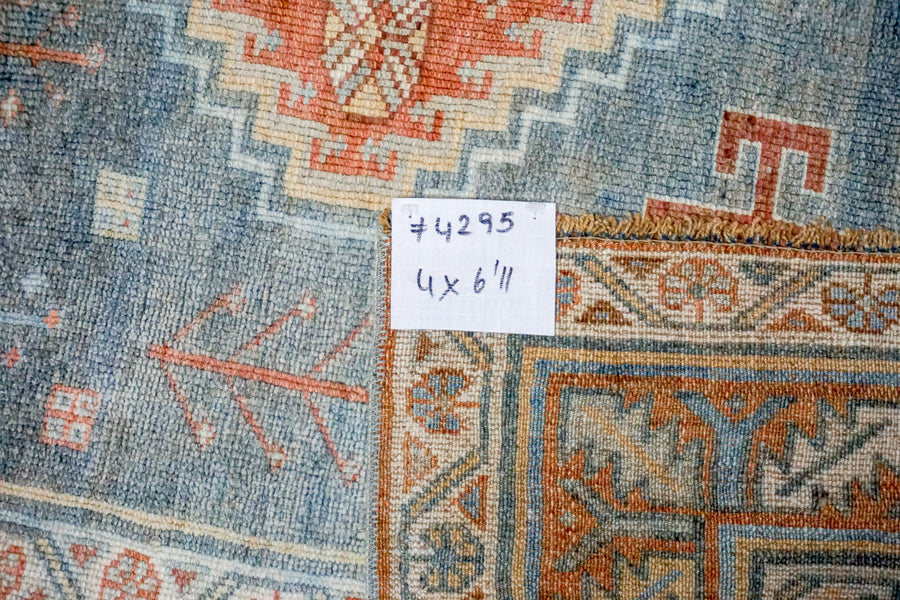 4’ x 6’11 Classic Vintage Rug Blue, Cream + Bronze SB