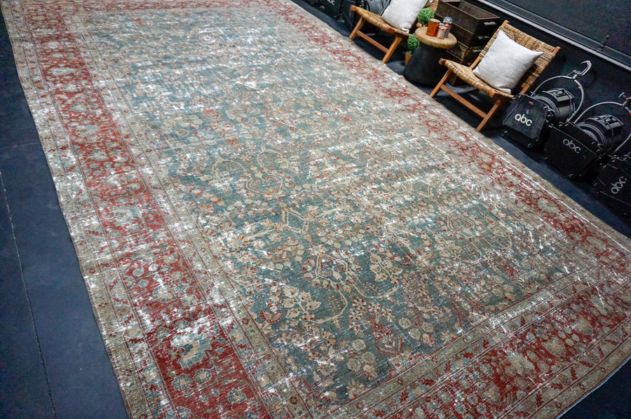 10’7 x 17’9 Classic Antique Rug Muted  Blue, Gray & Red SB