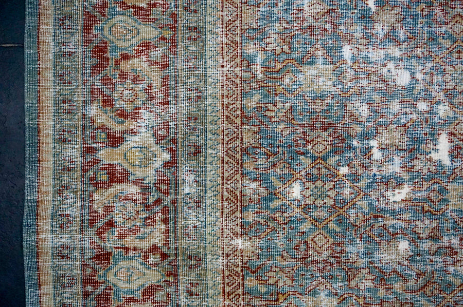 7’6 x 10’8 Classic Antique Rug Muted Blue, Red + Seafoam Green SB