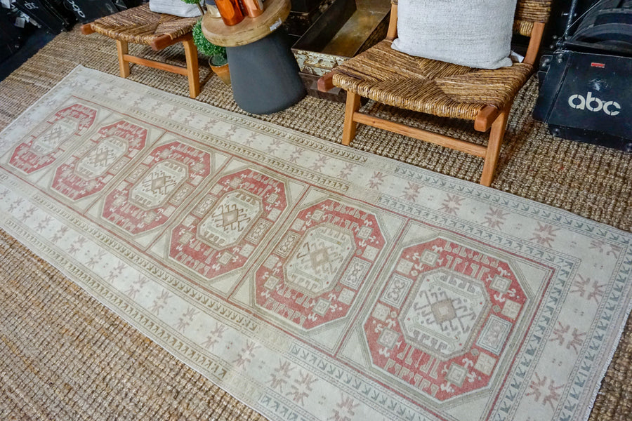 3’6 x 10’4 Vintage Turkish Oushak Carpet Muted Beige, Wine Red + Brown 60’s*