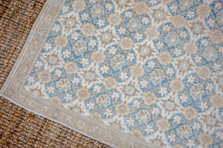 3’6 x 5’1 Classic Vintage Carpet Muted Denim Blue, Beige + Cream SB