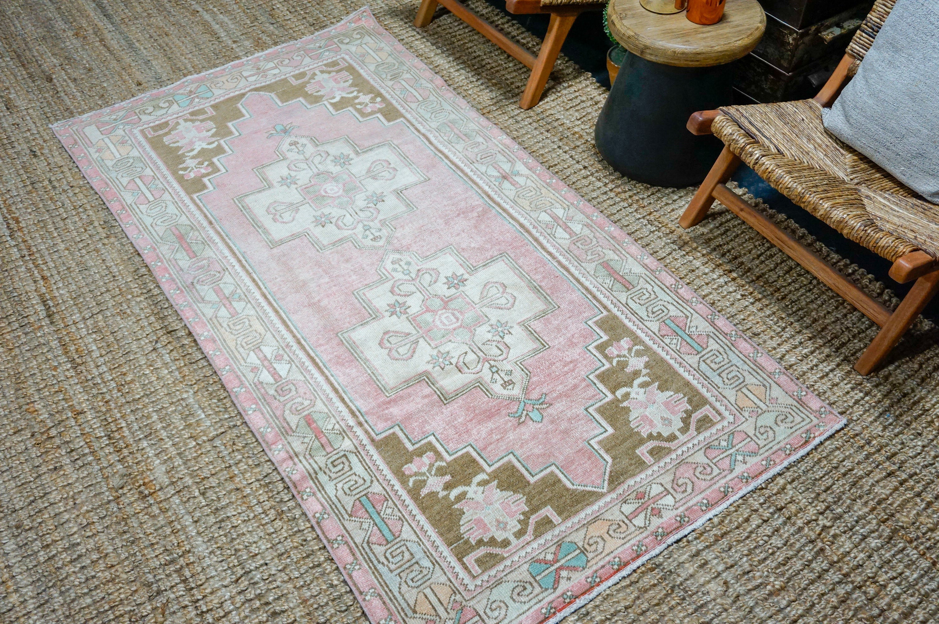 3’8 x 7’ Vintage Oushak Rug Muted Pink + Bronze '4189 Linda's Barn