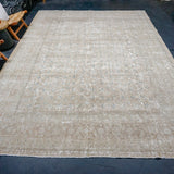 9’9 x 13’5 Classic Vintage Rug Muted Greige, Blue + Camel SB '4694