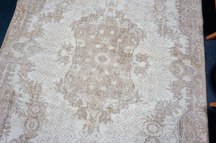 6’7 x 9’9 Vintage Oushak Rug Beige, Brown + Apricot