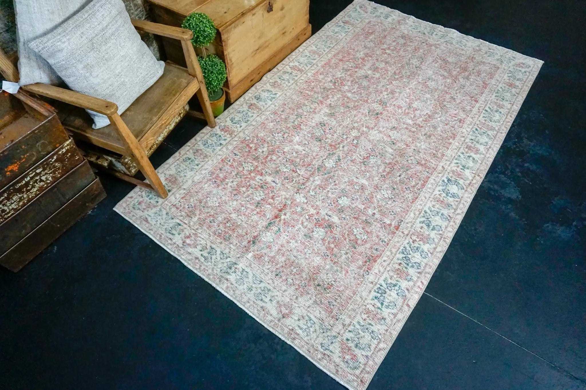 4’8 x 8’  Vintage Turkish Oushak Rug Red, Cream, Blue and Green SB '2624 Linda's Barn