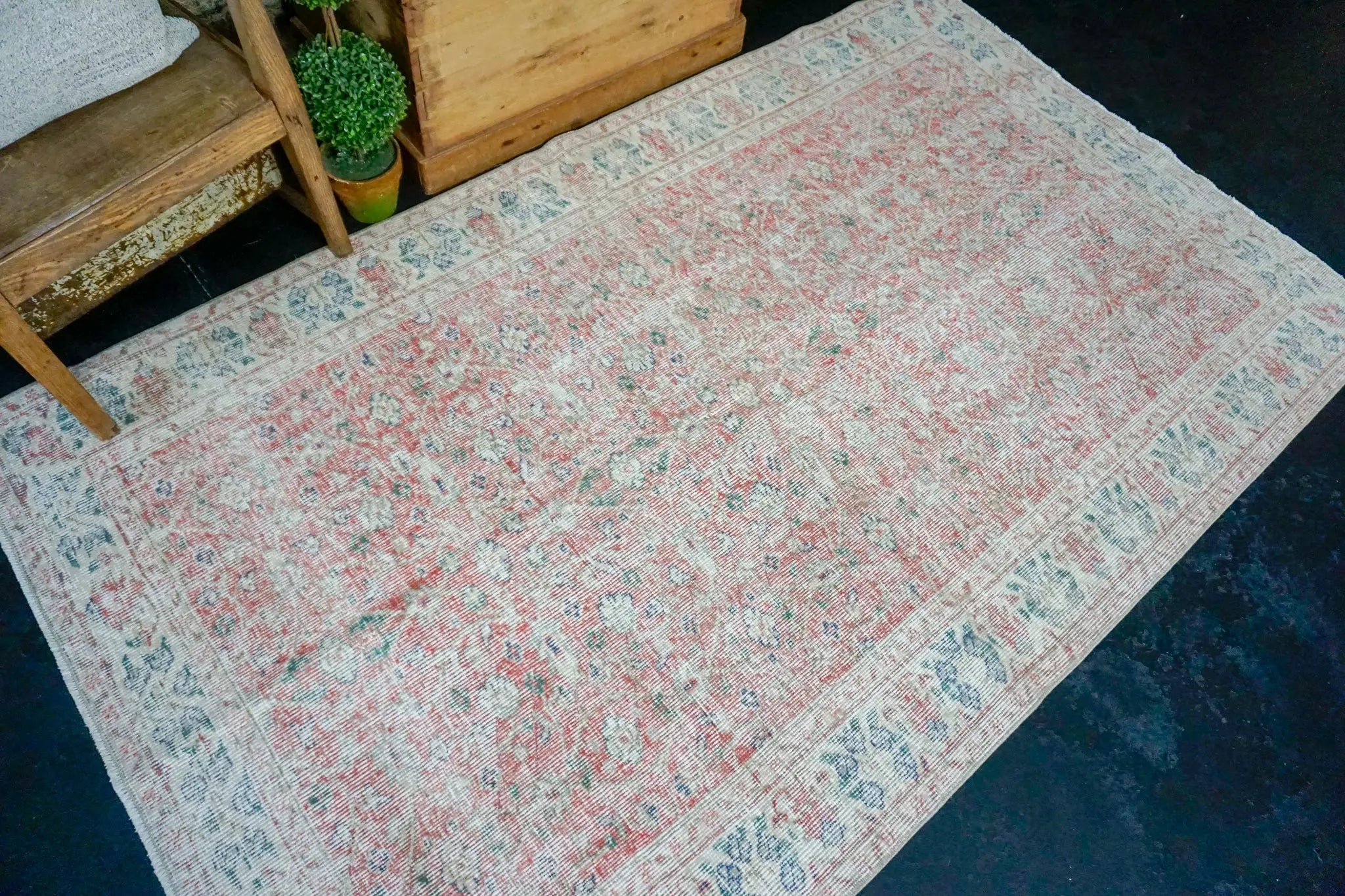 4’8 x 8’  Vintage Turkish Oushak Rug Red, Cream, Blue and Green SB '2624 Linda's Barn