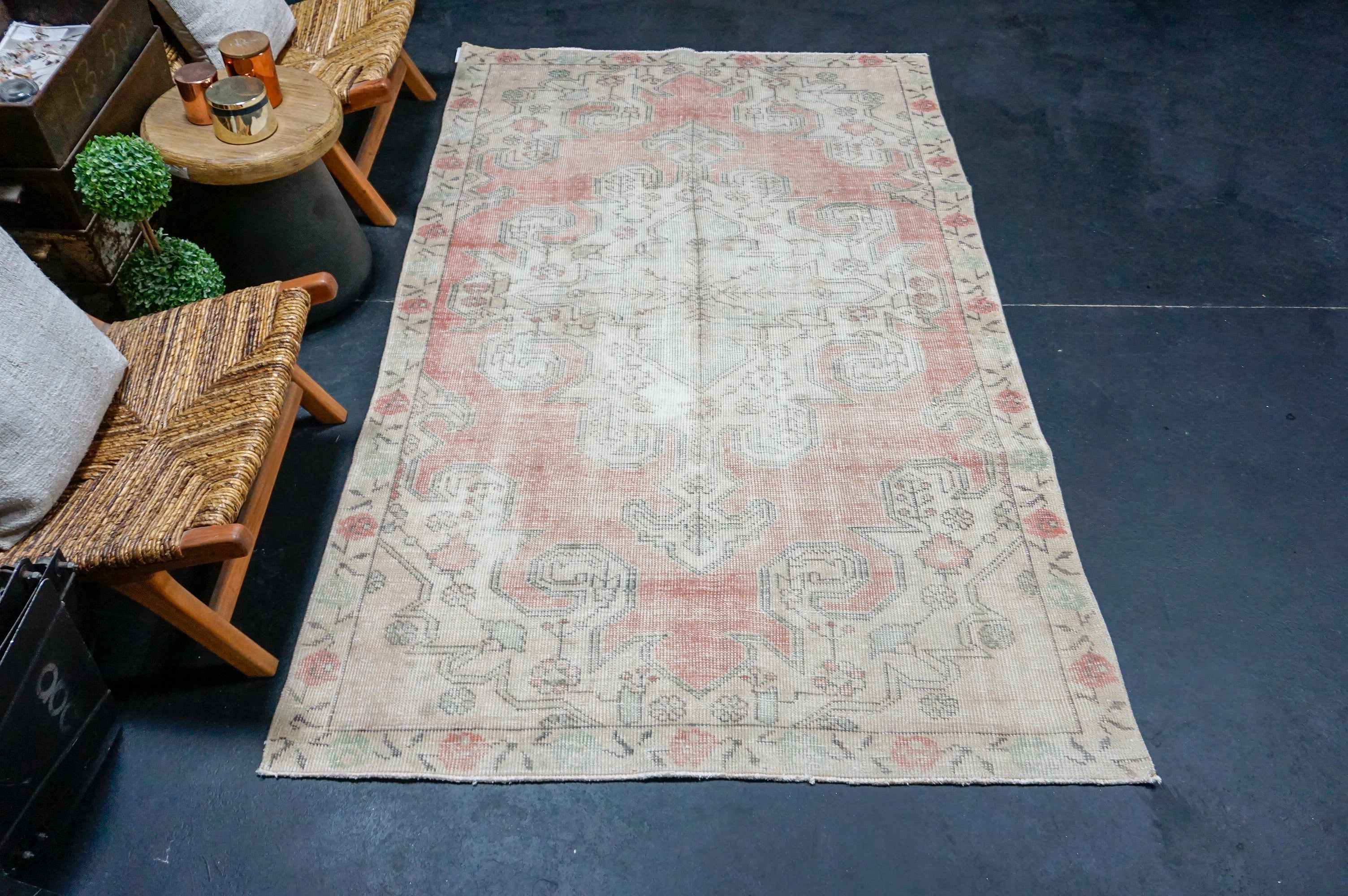 4’8 x 7’9 Classic Vintage Oushak Carpet Very Muted Red & Bone '4337 Linda's Barn