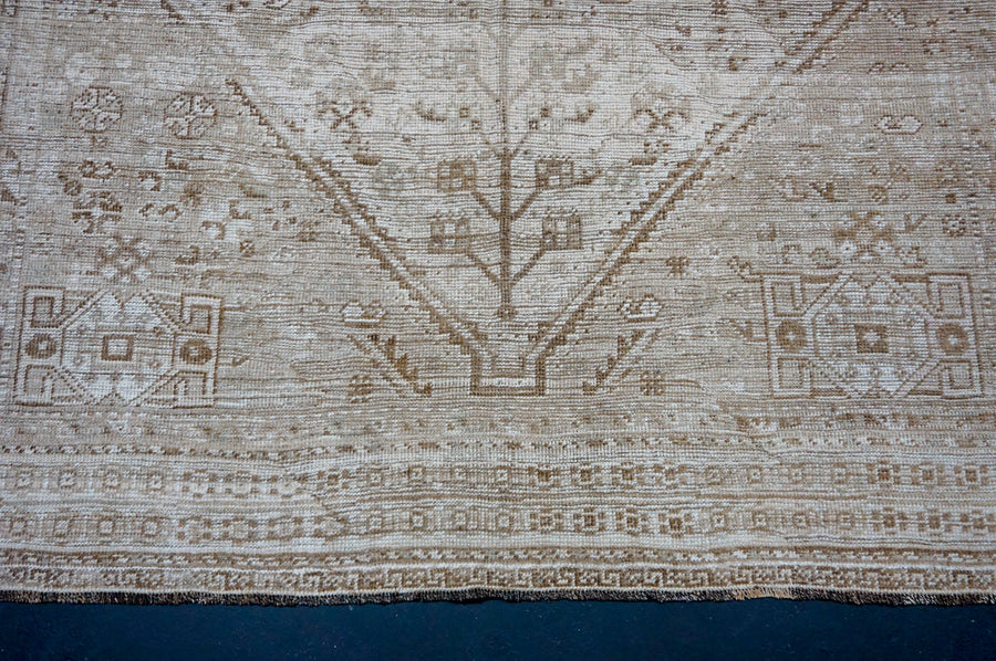 7’ x 9’10 Classic Antique Rug Muted Beige + Brown