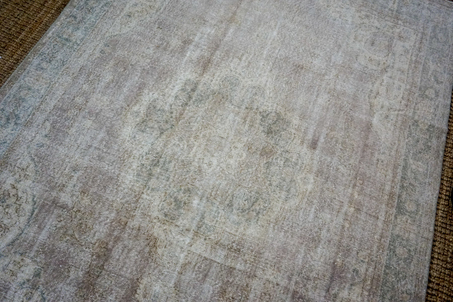 7’4x 10’6 Vintage Oushak Rug Muted Silver-Mauve + Sea Foam Blue Carpet