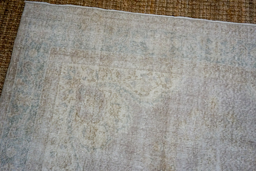 7’4x 10’6 Vintage Oushak Rug Muted Silver-Mauve + Sea Foam Blue Carpet