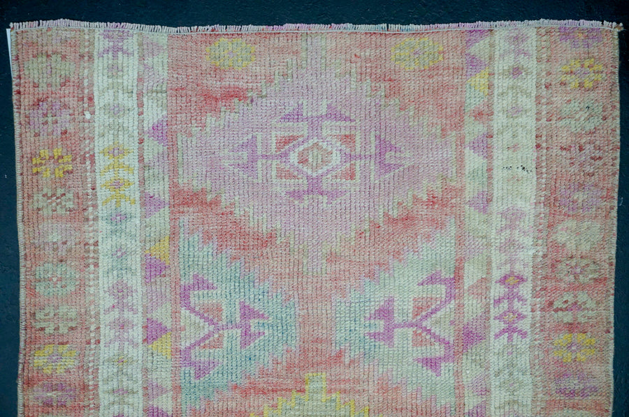 2’9 x 7’1 Vintage Herki Runner Coral, Bone & Yellow