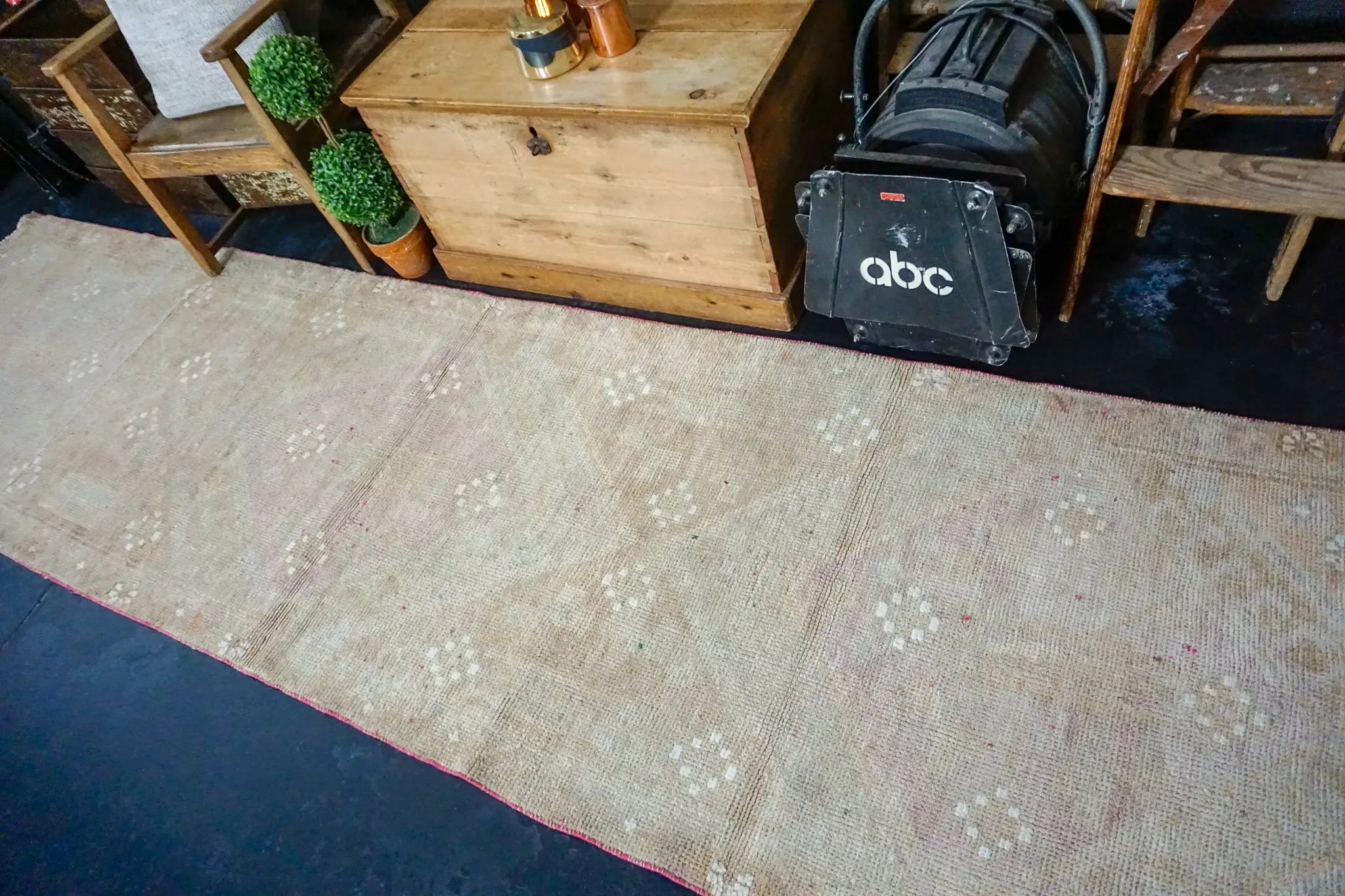 3’ x 12’5 Vintage Herki Runner Beige + White '2392 Linda's Barn