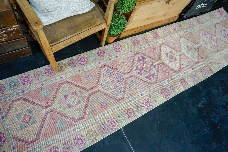 2’6 x 10’5 Vintage Herki Runner Pink + Beige
