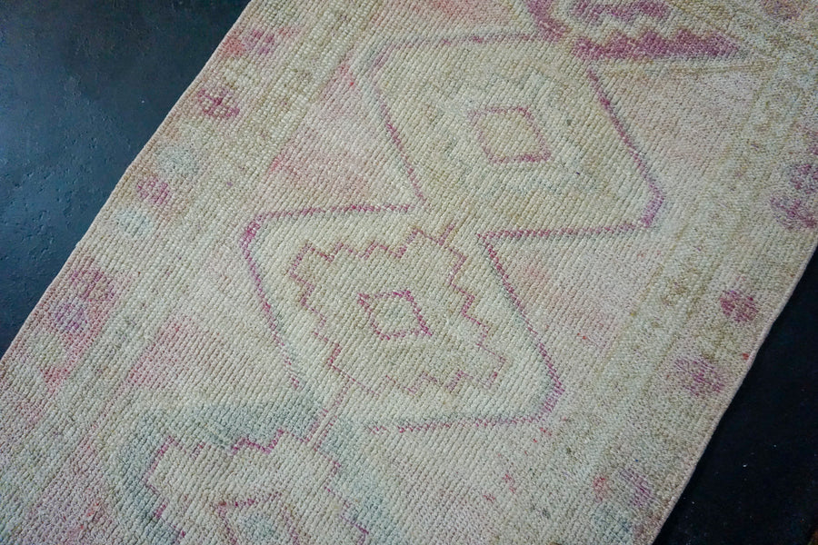 2’6 x 11’ Vintage Herki Runner Muted Pink + Cream