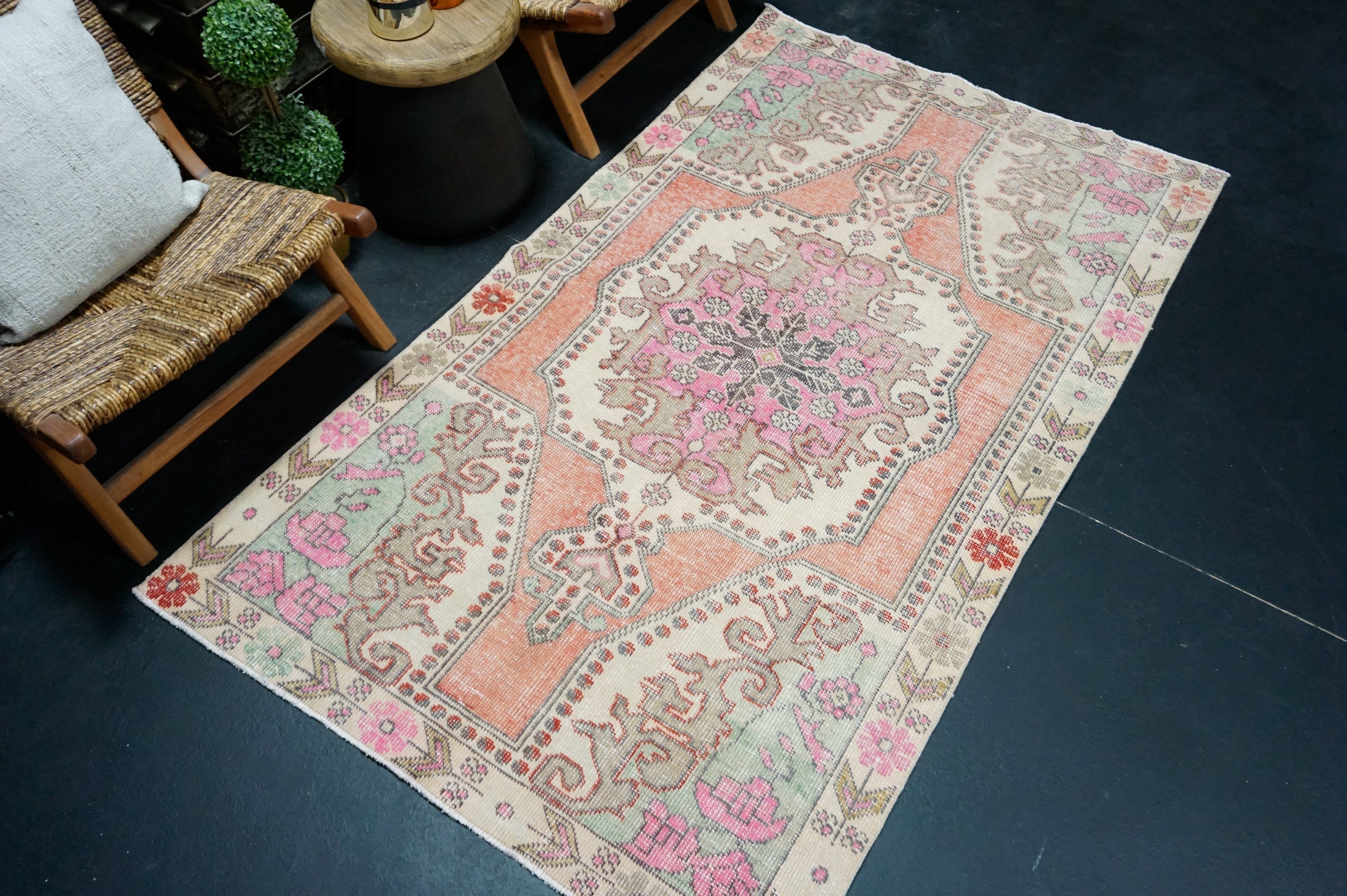 4’1 x 6’10 Vintage Oushak Rug Muted Pink, Aqua & Beige '4350 Linda's Barn