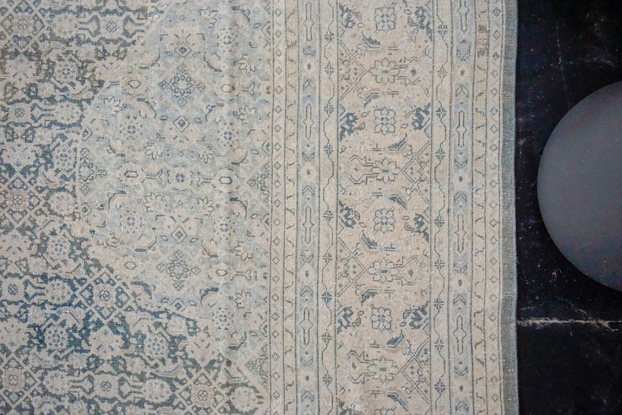 10’2 x 14’7 Classic Vintage Rug Muted Ivory, Steel + Blue Carpet