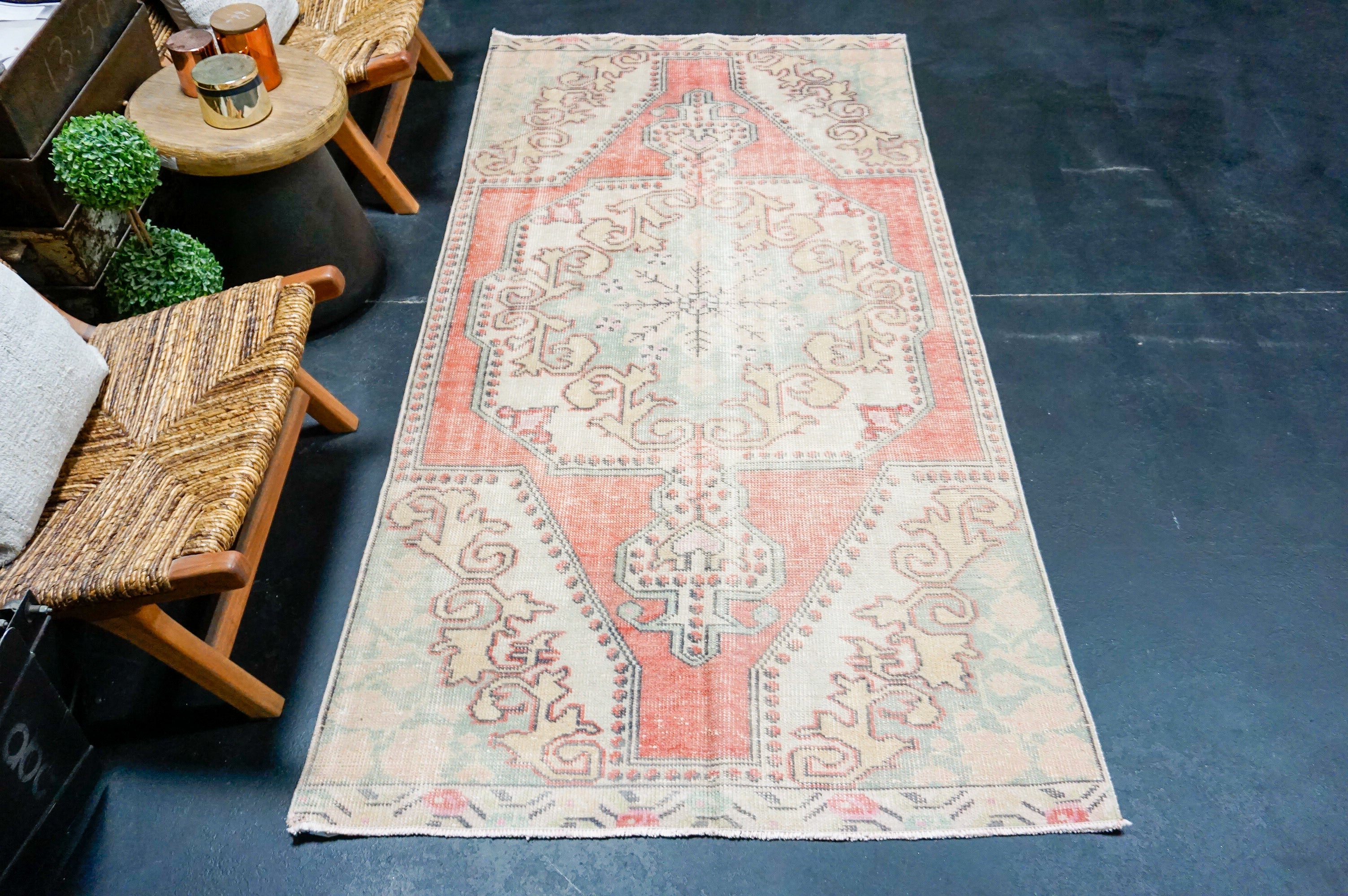 3’10 x 7’8 Vintage Oushak Rug Muted Greige, Blue & Coral '4168 Linda's Barn