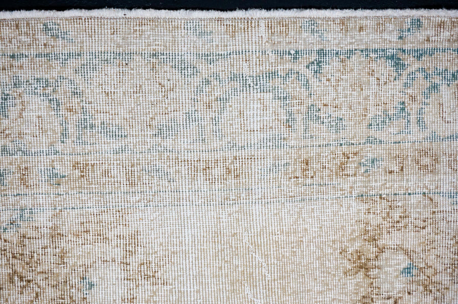 7’9 x 11’4 Vintage Oushak Rug Muted Beige & Turquoise Blue HTF