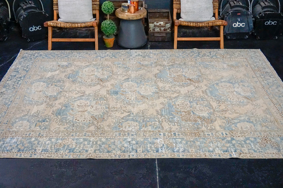 7’ x 10’1 Classic Vintage Rug Muted Blue + Blush-Beige Carpet