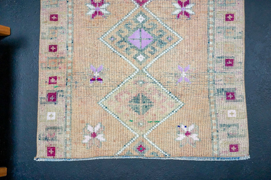 2’11 x 5’8 Vintage Herki Runner Blush, Gray + Fuchsia