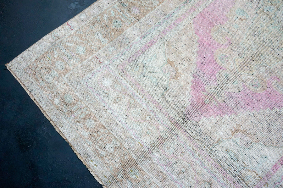 4’9 x 8’9 Antique Taspinar Rug Muted Gray, Camel + Pink