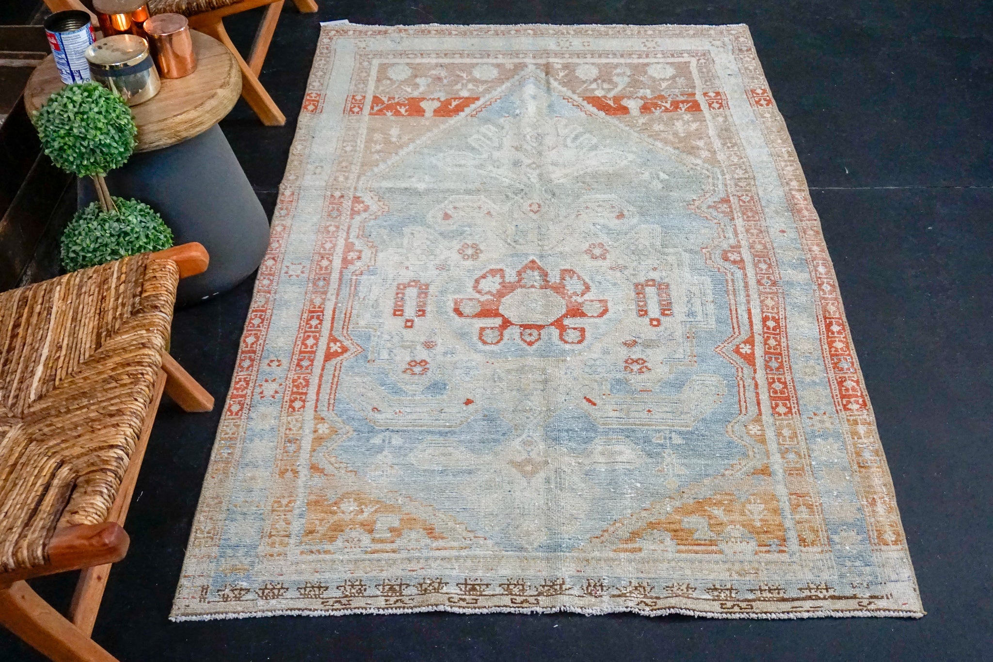 4’2 x 6’7 Classic Vintage Rug Muted Blue, Red + Gray Carpet '3807 Linda's Barn
