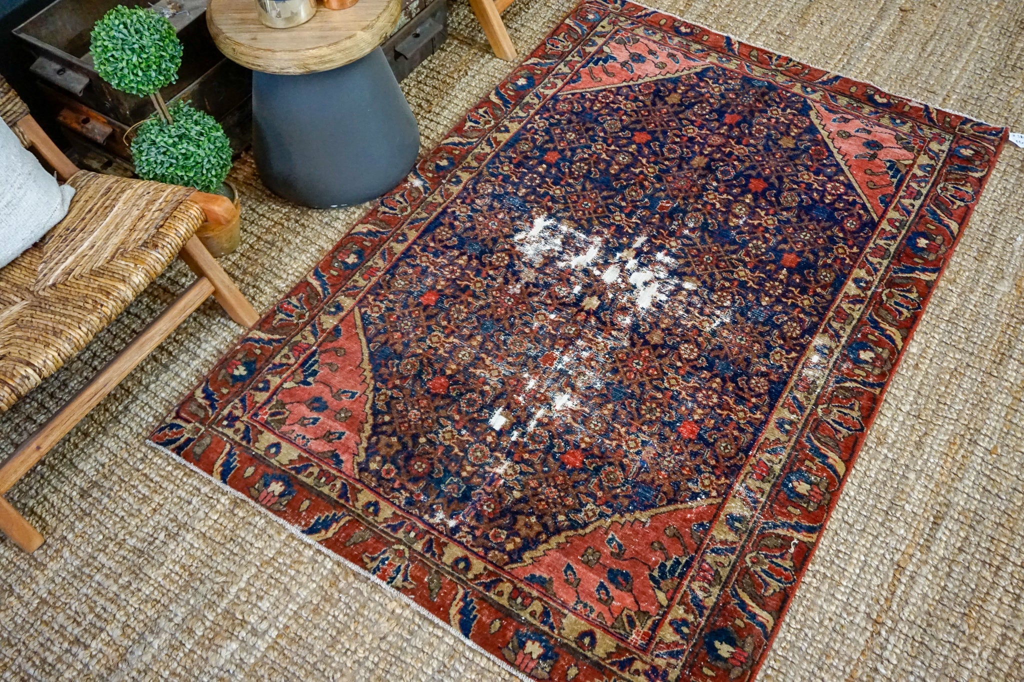 3’11 x 5’9 Classic Vintage Rug Navy Blue, Red + Tan Carpet '3828 Linda's Barn