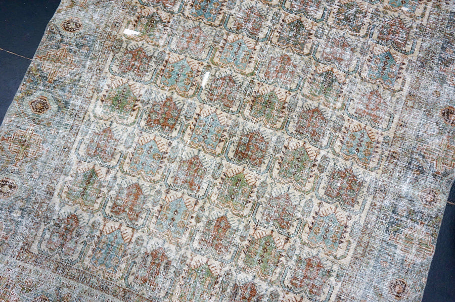 5’ x 6’5 Classic Vintage Rug Muted Green, Blue & Copper SB