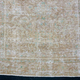3’4 x 10’9 Classic Vintage Runner Muted Beige, Tawny Brown & Kelly Green