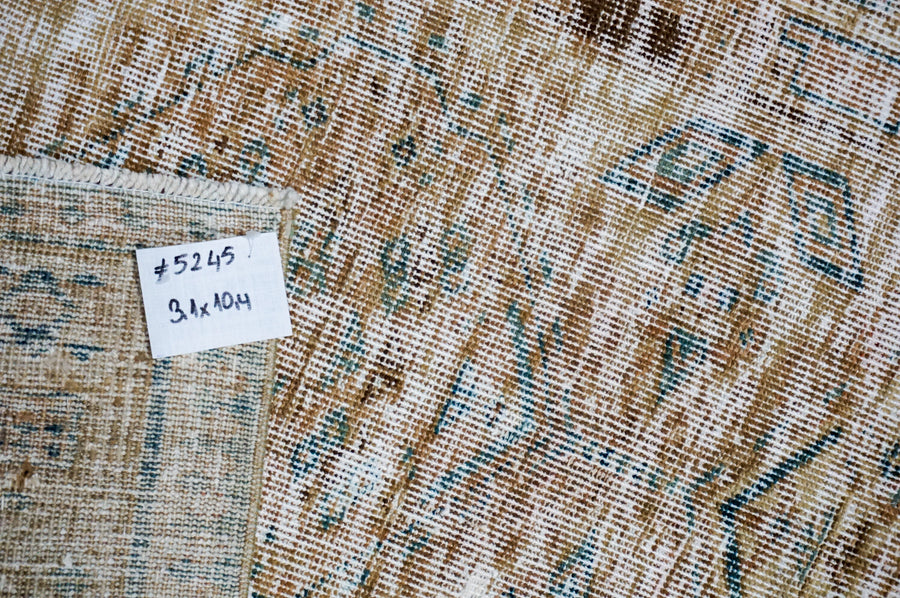 3’1 x 10’4 Classic Vintage Runner Muted Beige, Camel & Teal Green
