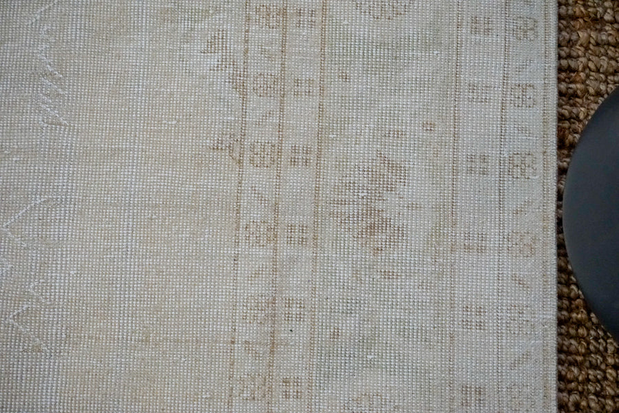 7’4 x 10’6 Vintage Oushak Rug Muted Beige & Sea Foam Green Carpet