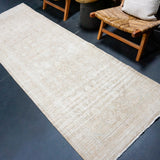 3’3 x 10’3 Classic Vintage Runner Muted Beige, Taupe & Green