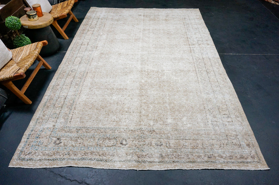 7’ x 11’ Classic Vintage Malayer Taupe, Sea Blue & Sage Green