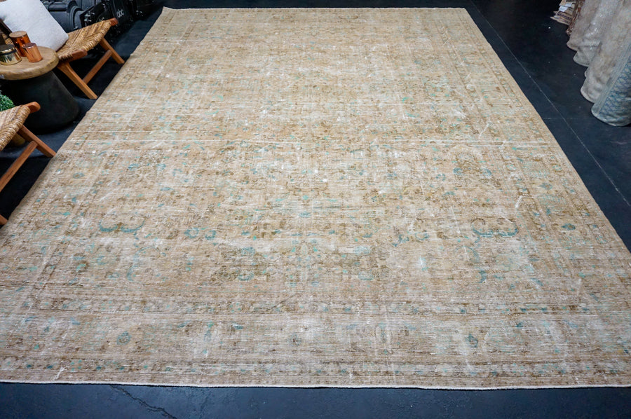 11’ x 13’7 Classic Vintage Rug Muted Mocha, Brown, Green & Denim